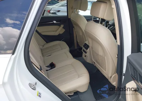 2020 Audi Q5 Premium 45 Tfsi Quattro S Tronic z USA, uszkodzony, nr VIN WA1ANAFY0L2017554